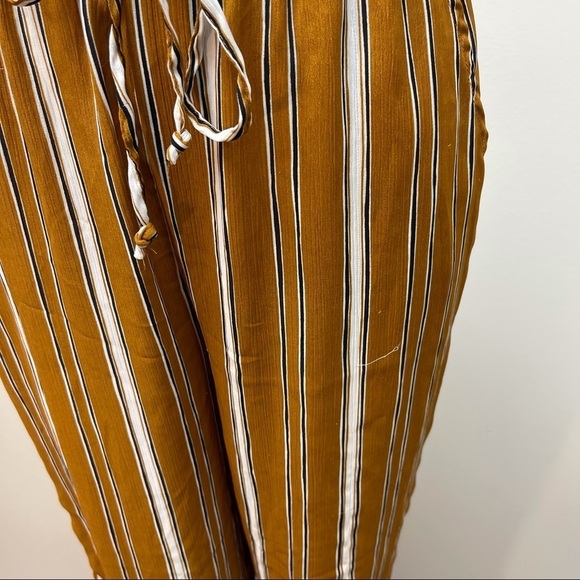 5/$20 
Emory PARK golden‎ yellow striped pant - Picture 3 of 6